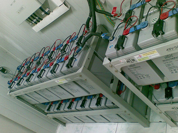 UPS機房蓄電池監控系統